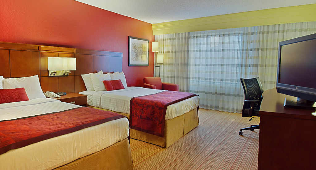 Отель Courtyard Houston Westchase Экстерьер фото